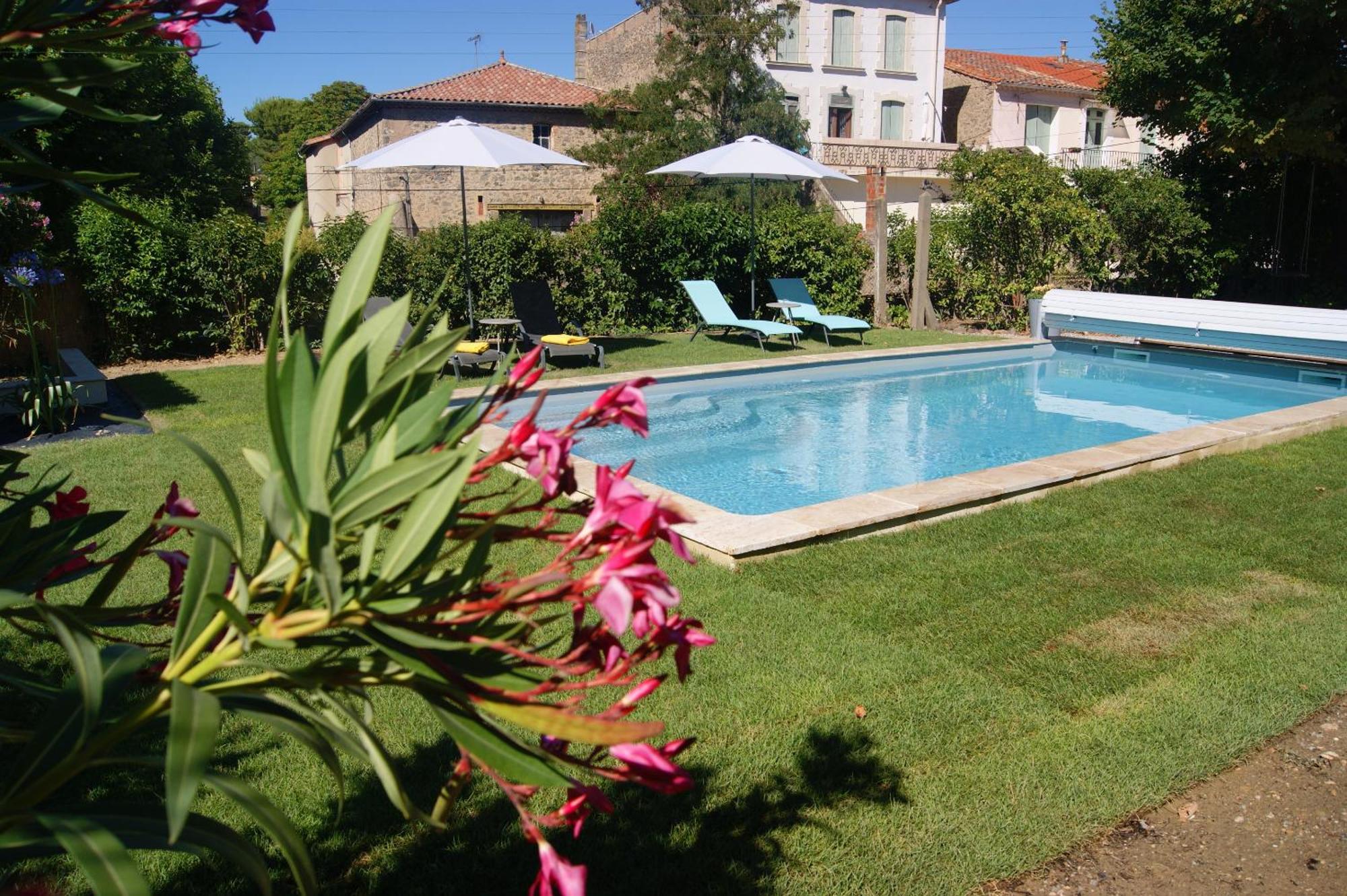 Bed and Breakfast Le Petit Moliere Servian Exterior foto